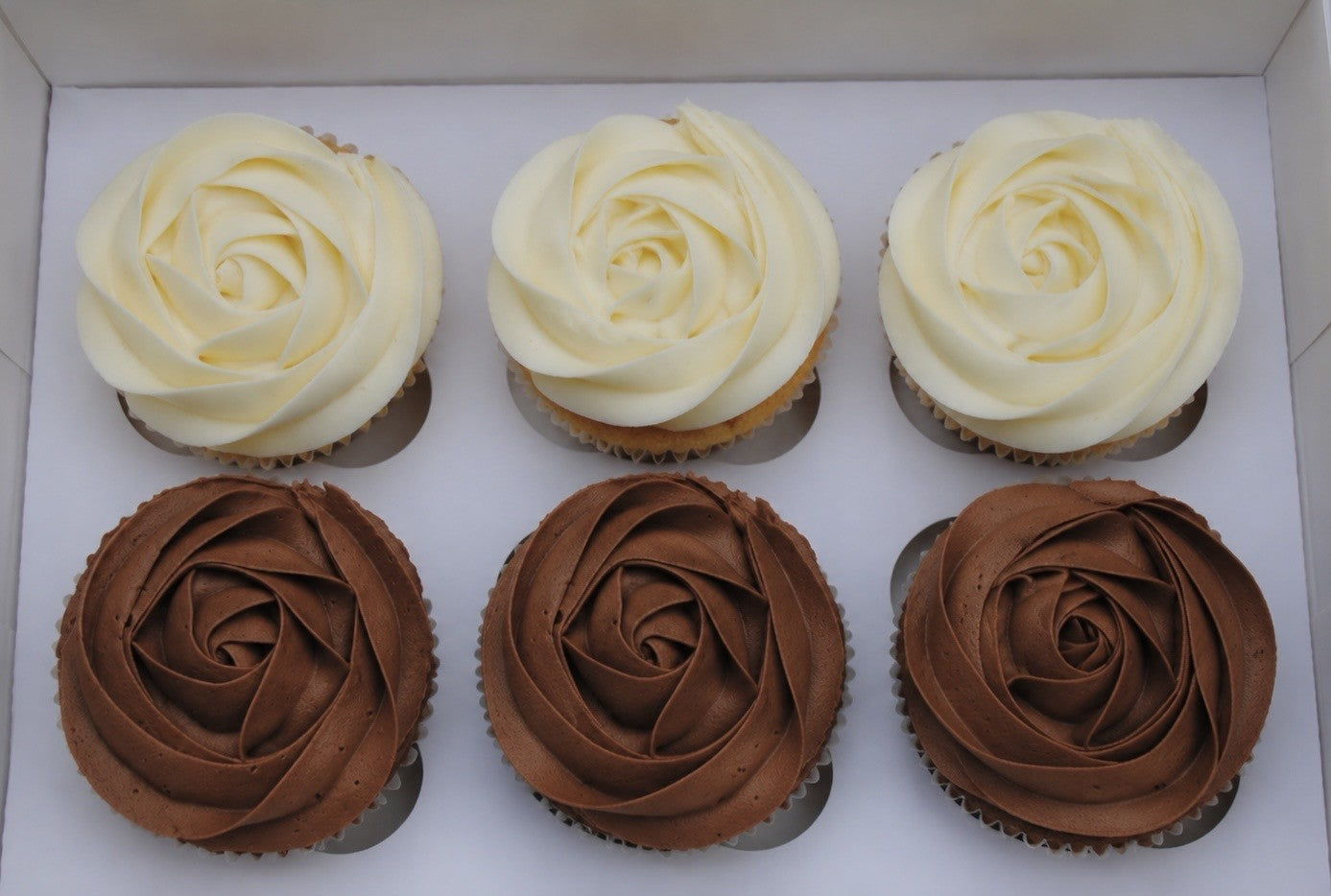Bride & Groom Cupcake Tasting Box