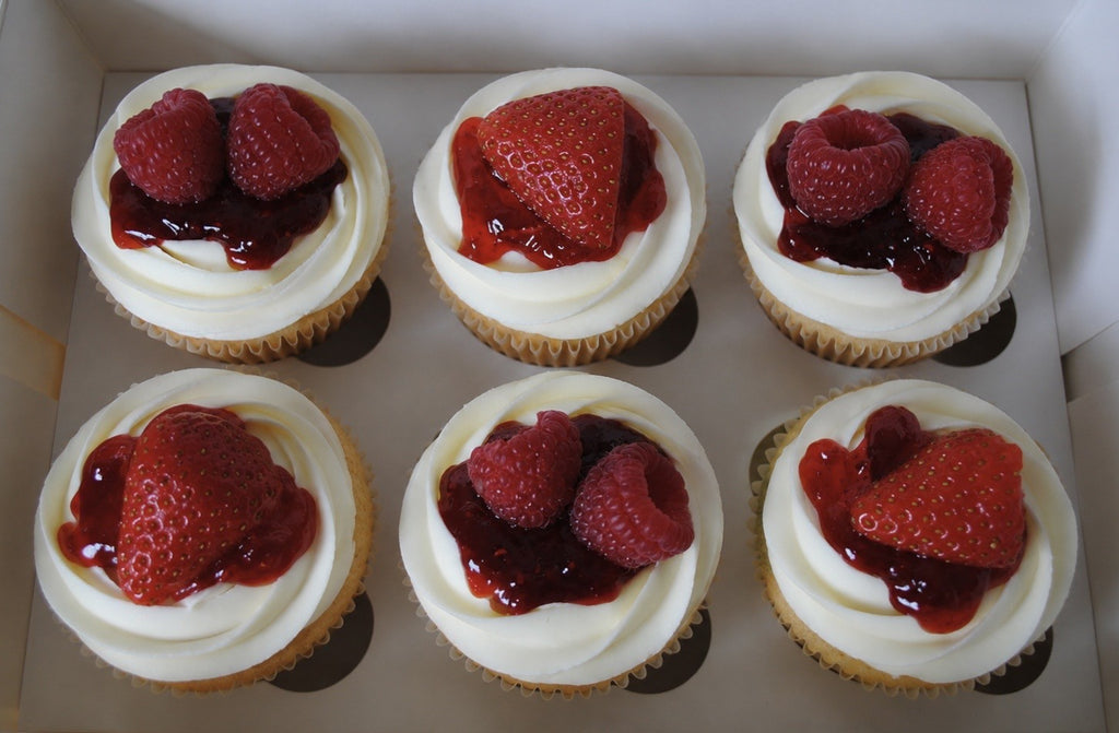 Bride & Groom Cupcake Tasting Box